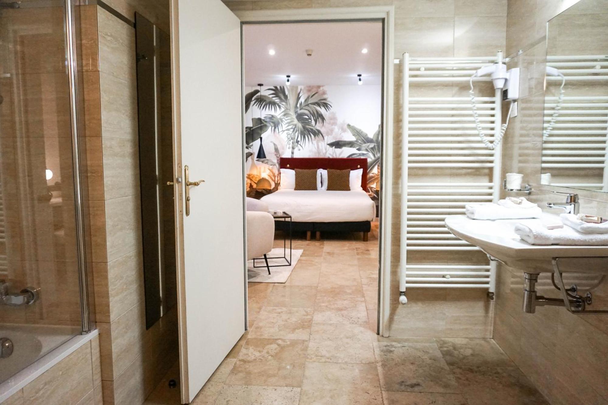 Hotel Pruly Centre 3*