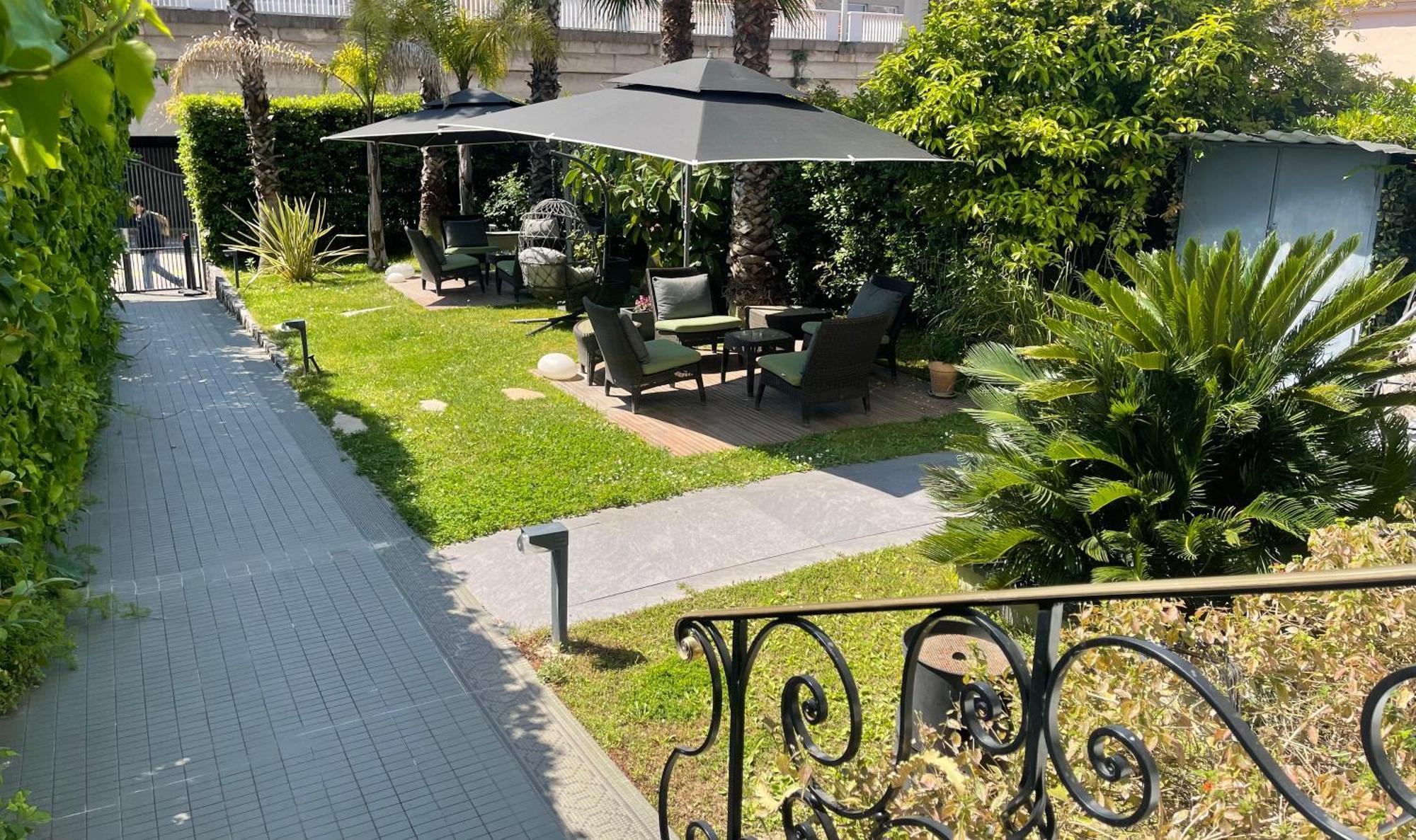 Hotel Pruly Centre